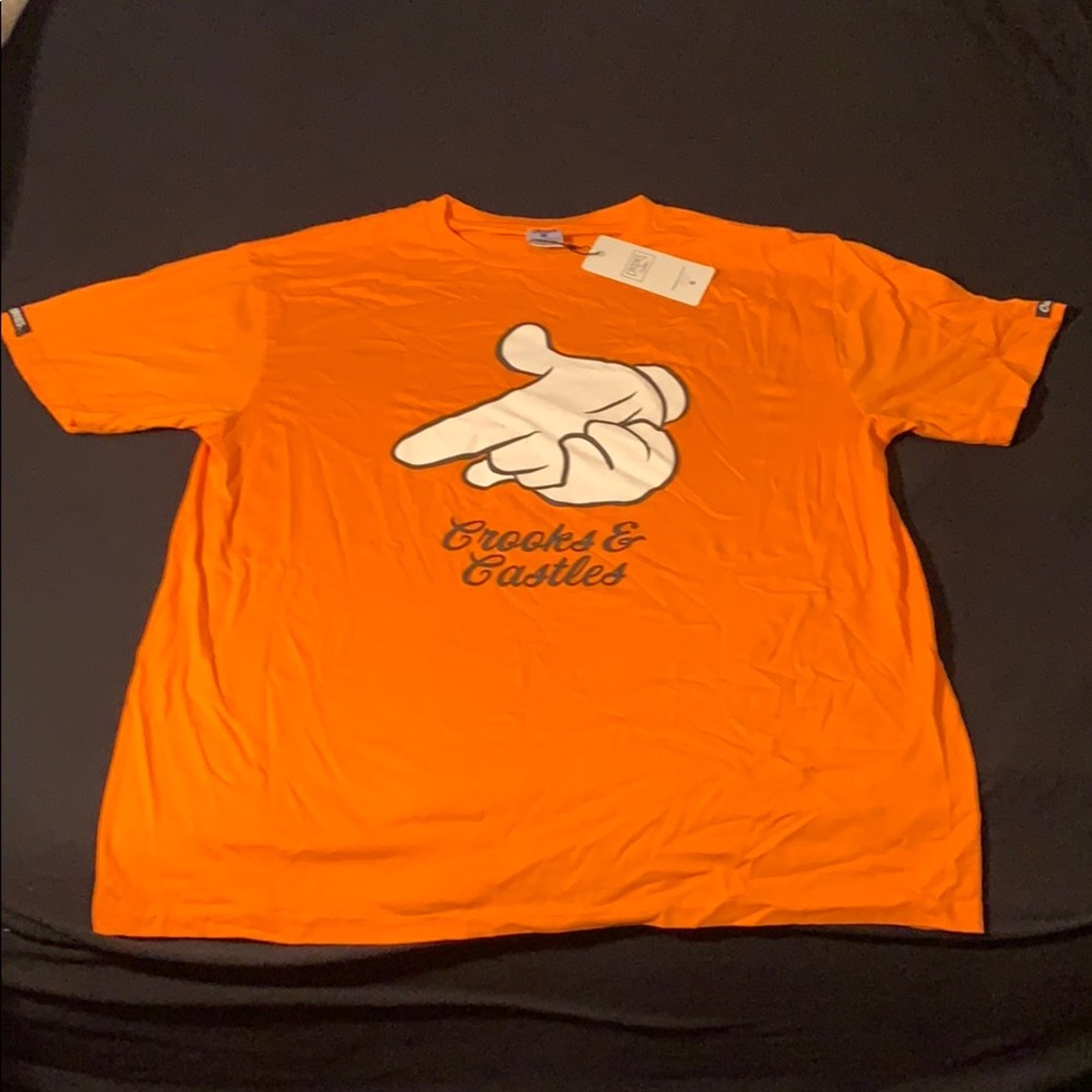 Brand new crooks & castles t shirt